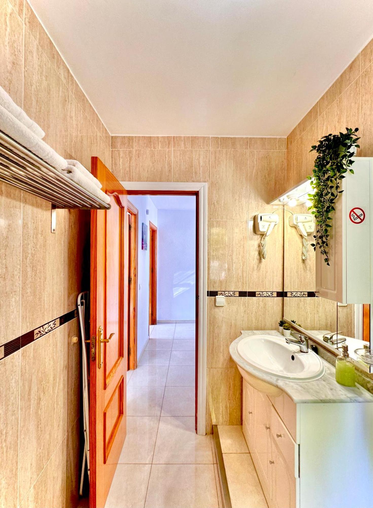 Apartamentos J&K Torremolinos Exteriér fotografie