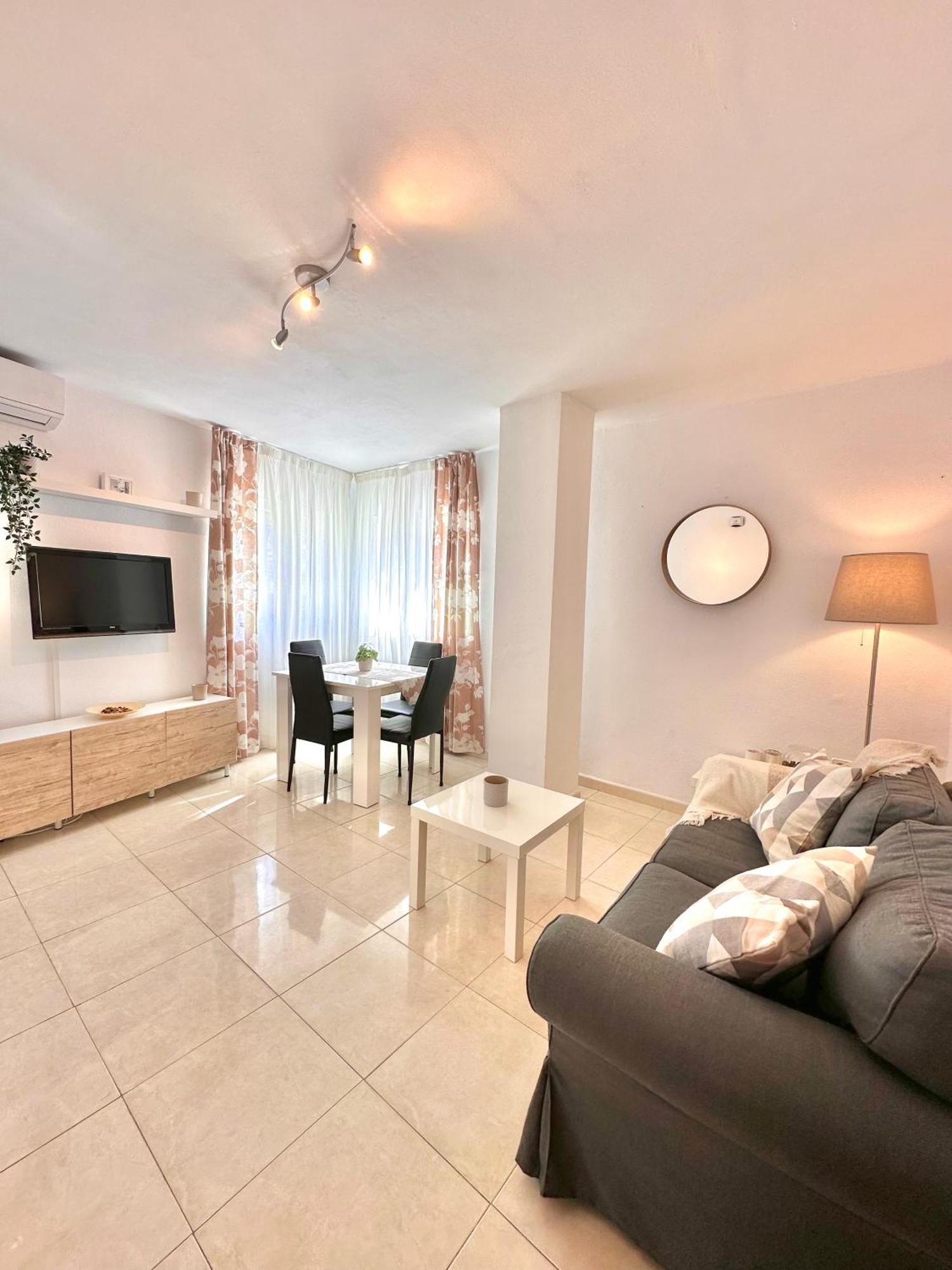Apartamentos J&K Torremolinos Exteriér fotografie