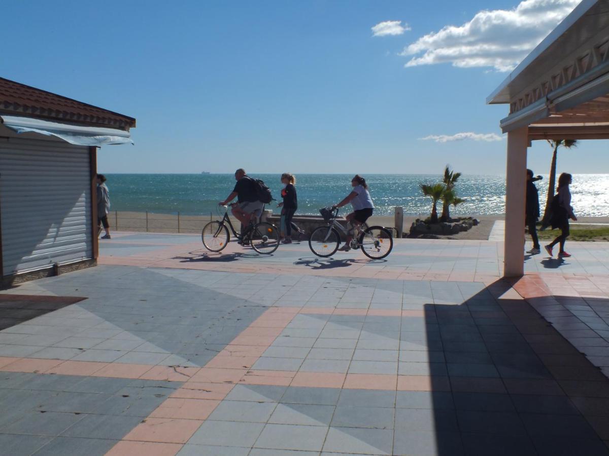 Apartamentos J&K Torremolinos Exteriér fotografie